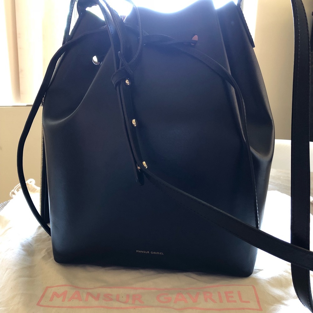 Mansur Gavriel Black Bucket Bag with Pink Interior
